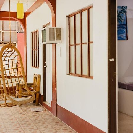 Puerto Galera Hostel Εξωτερικό φωτογραφία