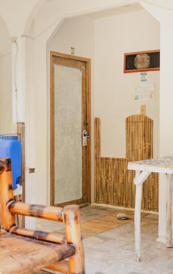 Puerto Galera Hostel Εξωτερικό φωτογραφία
